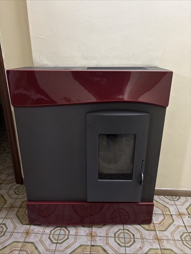 Stufa pellet usata - a,
